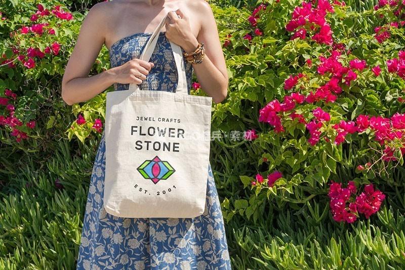 图片[6]-夏季户外帆布袋设计展示样机模板PSD10套 - LOGO标兵-专业设计平台-海量素材资源-LOGO标兵-专业设计平台-海量素材资源